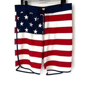 Old navy men’s American flag swim trunks 34